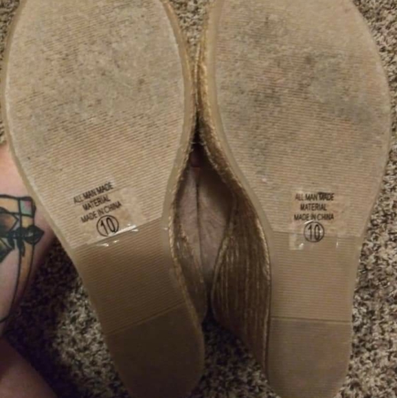 Derek Heart Wedges! - Picture 4 of 4